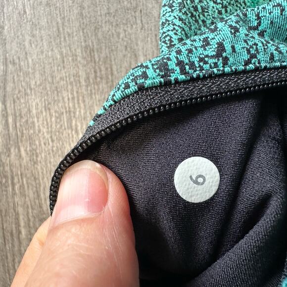 Lululemon Pace Rival Crop 6 - Picture 8 of 13